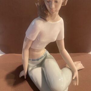 NAO By LLADRO Mediterranean Breeze